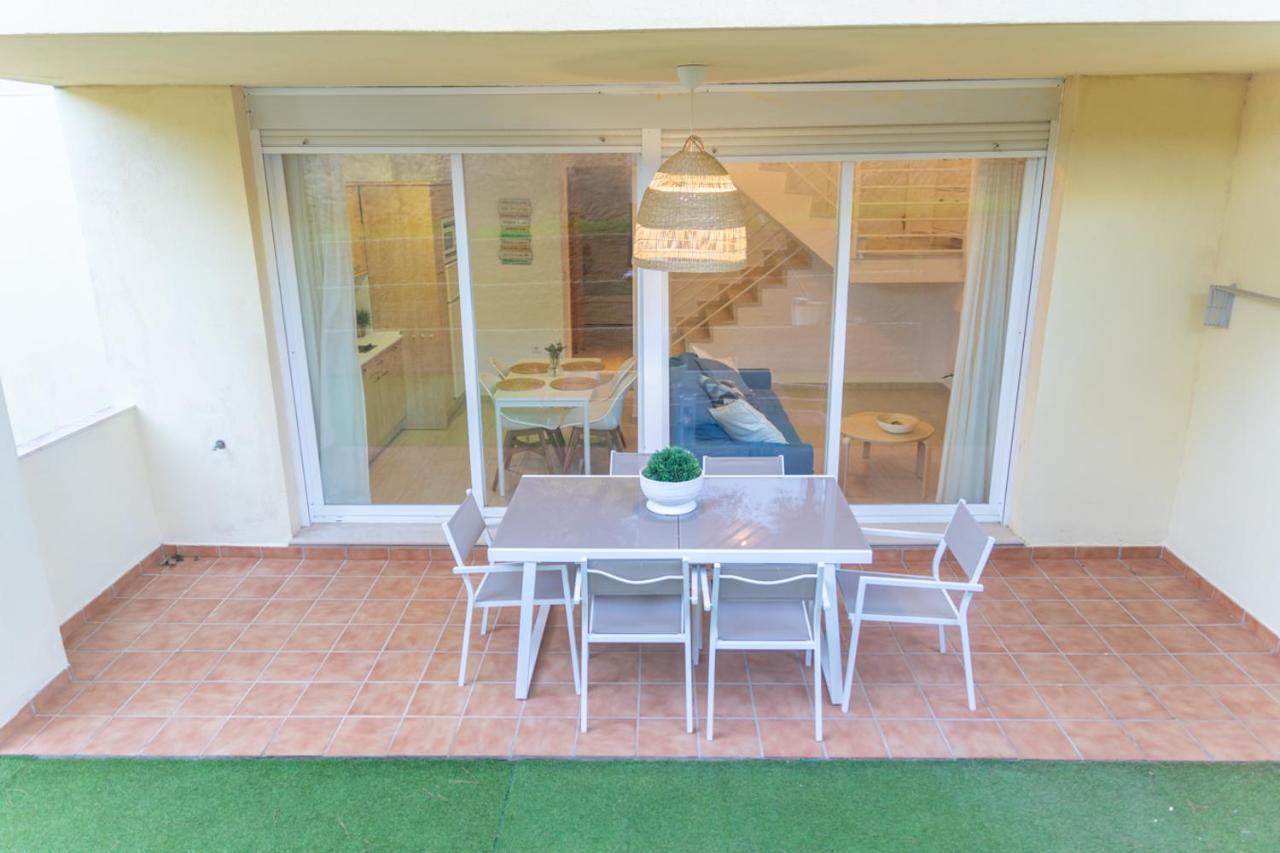Adosado Con Piscina, Garaje, Jardin Y Playa لوس كانيوس دي ميكا المظهر الخارجي الصورة